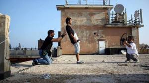 Riprese-sul-tetto-dellHotel-House